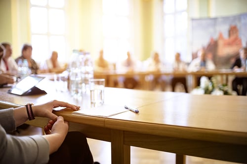 assemblee-generale-reunion-table